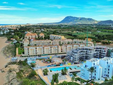 Apartamento con piscina en venta en Las Marinas / Les Marines