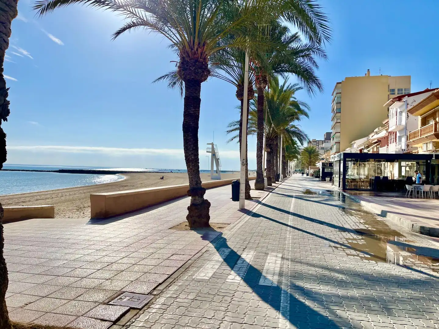 Außenansicht von Wohnung zum Verkauf in El Campello mit Klimaanlage, Terrasse und Balkon