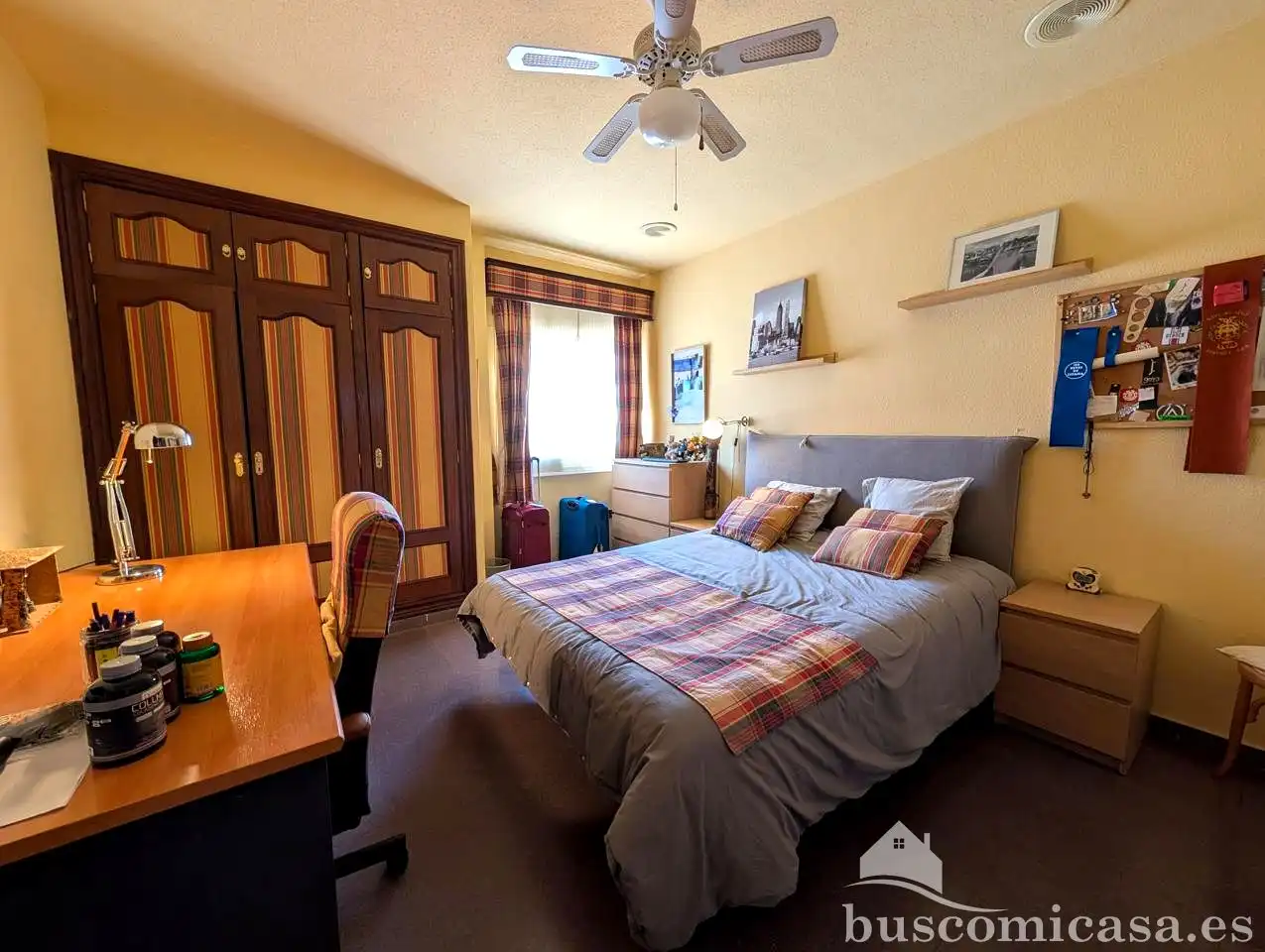Habitación de Dúplex en venta en Linares con Aire acondicionado, Terraza y Trastero