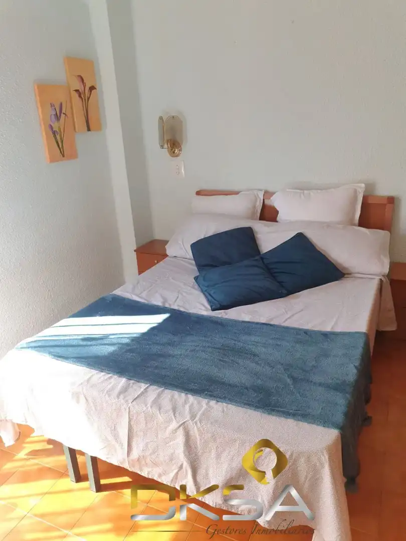 Dormitori de Casa adosada en venda en Benicasim / Benicàssim amb Calefacció, Jardí privat i Terrassa