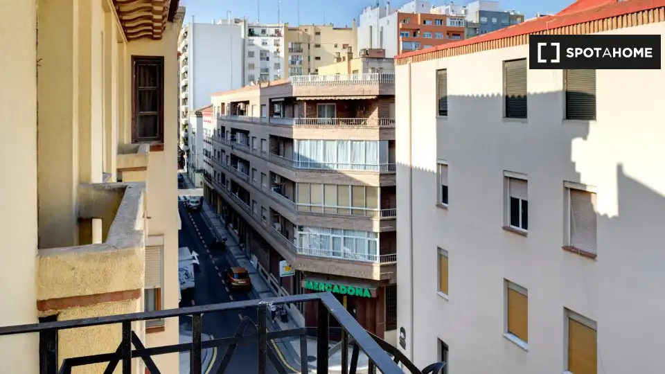 Zimmer in Paseo Sagasta