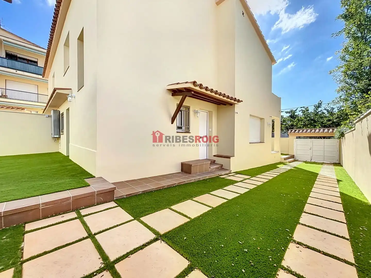 Detached homes for sale in Circumval Lacio, Centre