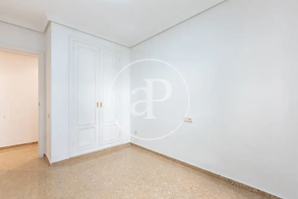 Habitación de Piso en venta en Valencia con Aire acondicionado, Calefacción y Balcón