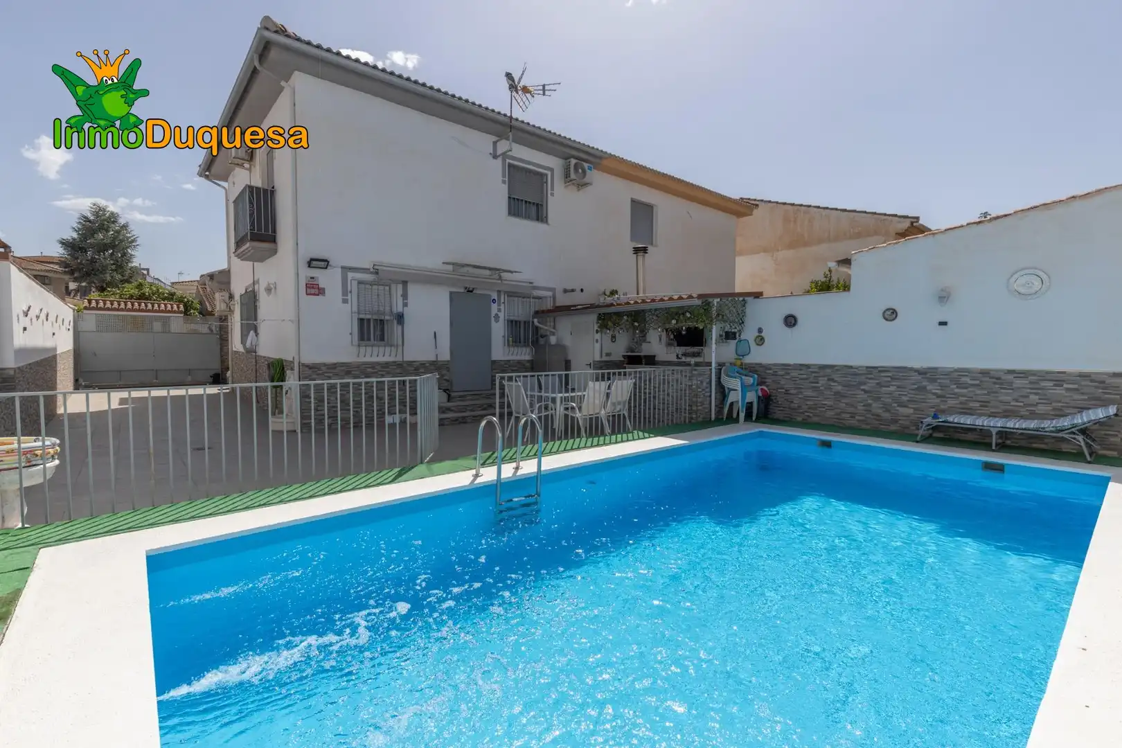 Piscina de Casa o chalet en venta en Láchar con Aire acondicionado, Calefacción y Piscina