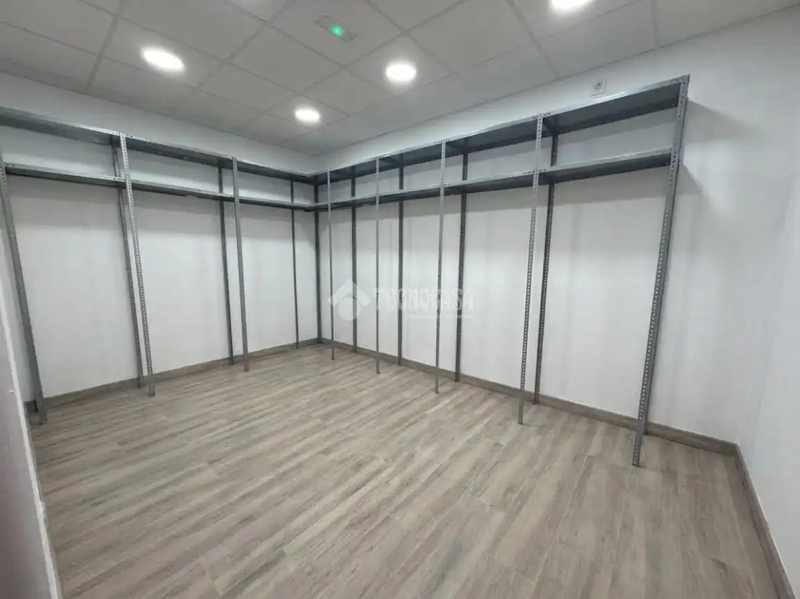 Local commercial à vendre à Centro ciudad, imagen 4