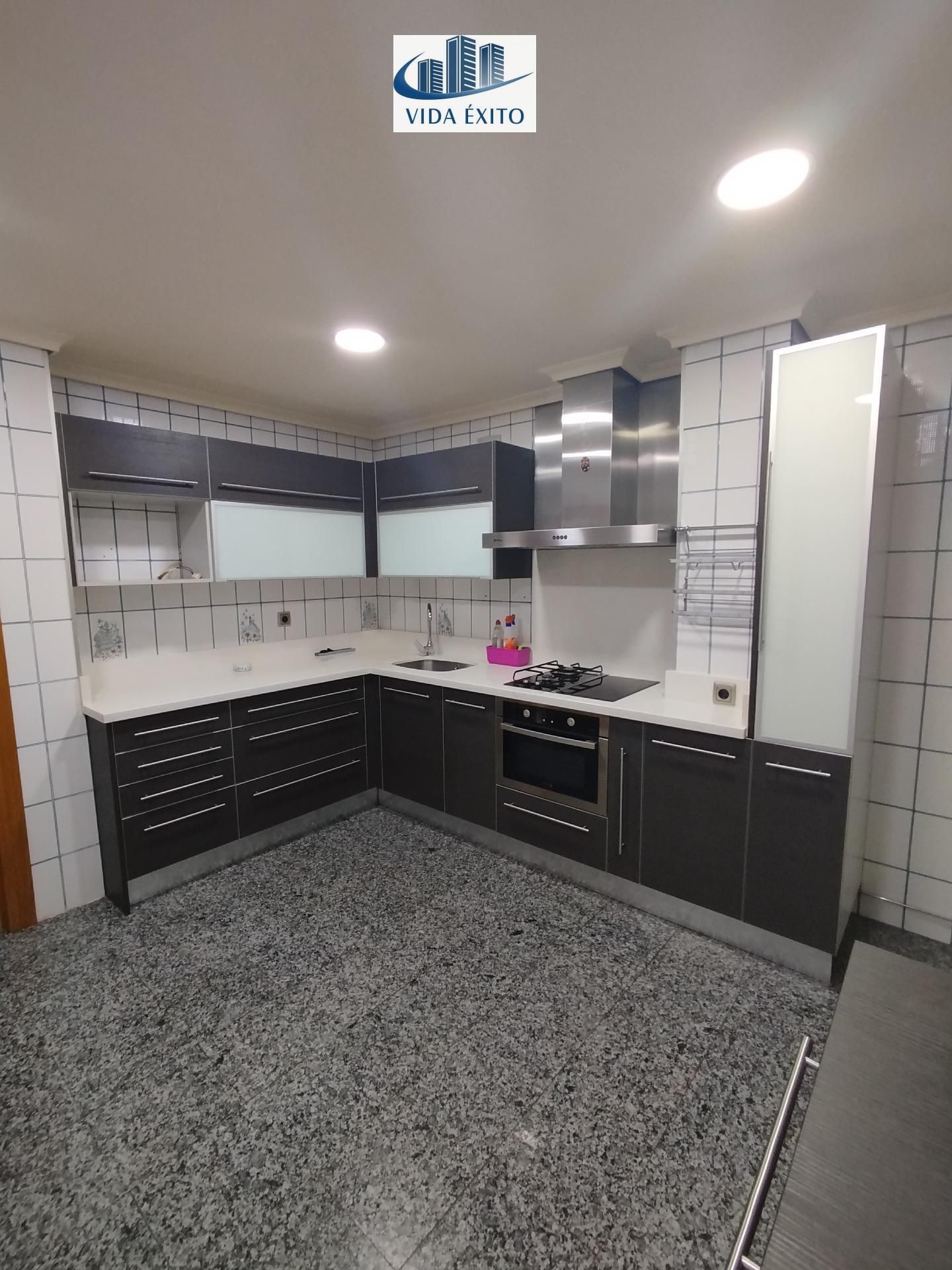 Cocina de Piso en venta en  Jaén Capital con Aire acondicionado