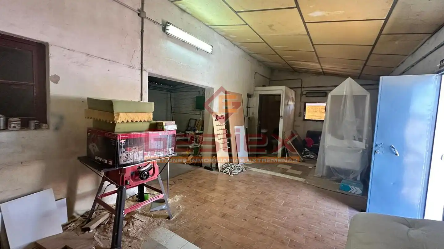 Nau industrial en venda en Almendralejo