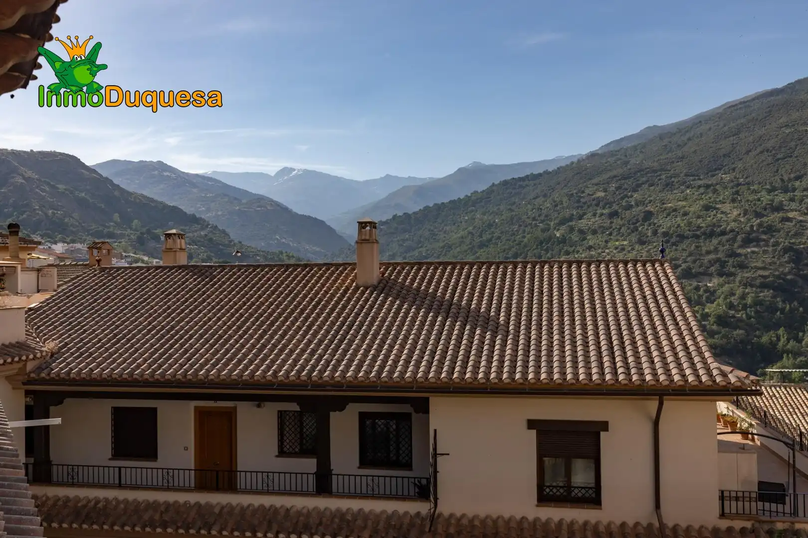Vista exterior de Ático en venta en Güéjar Sierra con Aire acondicionado, Calefacción y Terraza