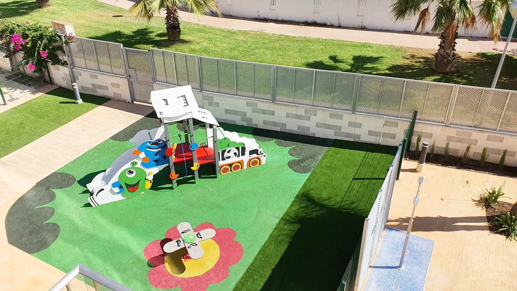 Jardín de Apartamento de alquiler en Oliva con Aire acondicionado, Calefacción y Terraza