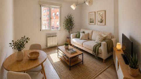 Foto 4 de Piso en venta en Almendrales, Madrid Capital
