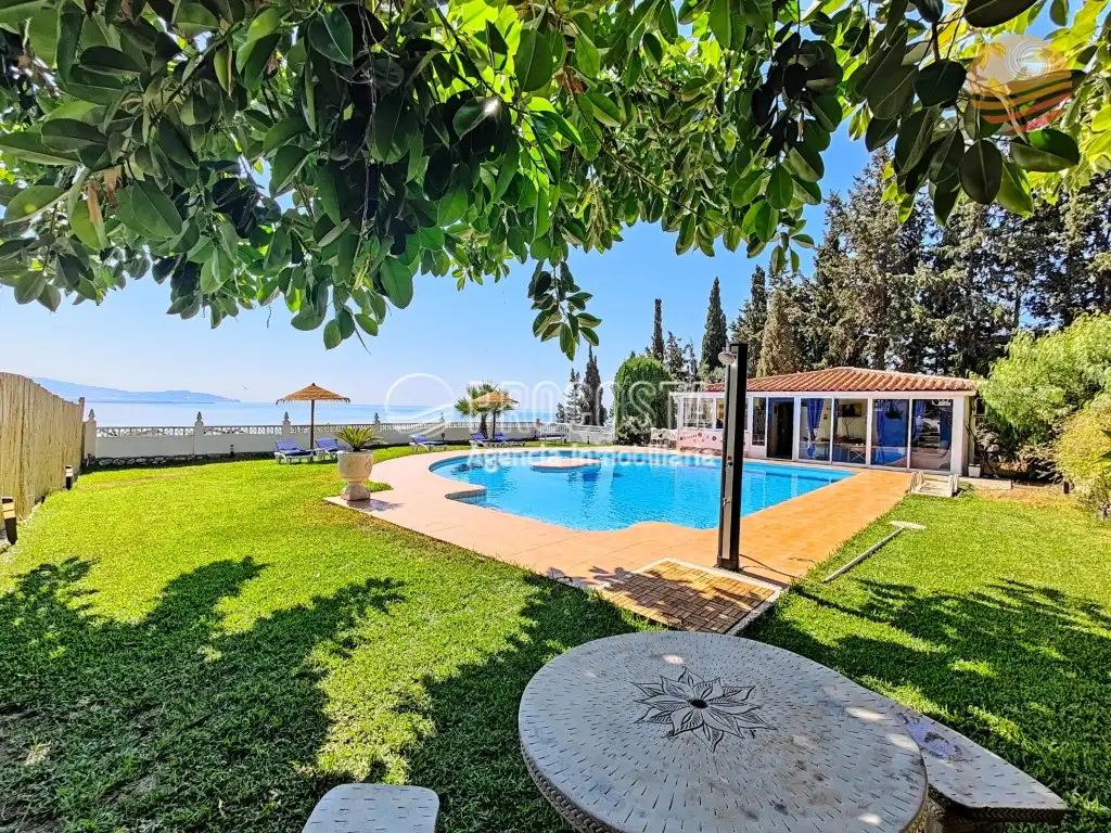 Swimming pool of Houses for sale in Almuñécar  with Private garden, Terrace and Swimming Pool