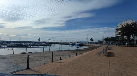 Precioso piso en 2ª línea de mar, cerca del puerto y céntrico en LAmpolla