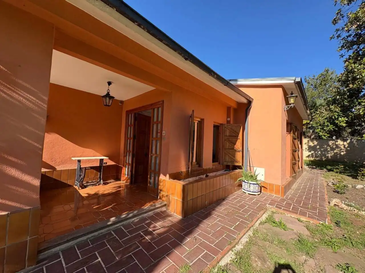 Vista exterior de Casa o chalet en venta en Muro de Alcoy con Aire acondicionado, Jardín privado y Piscina comunitaria