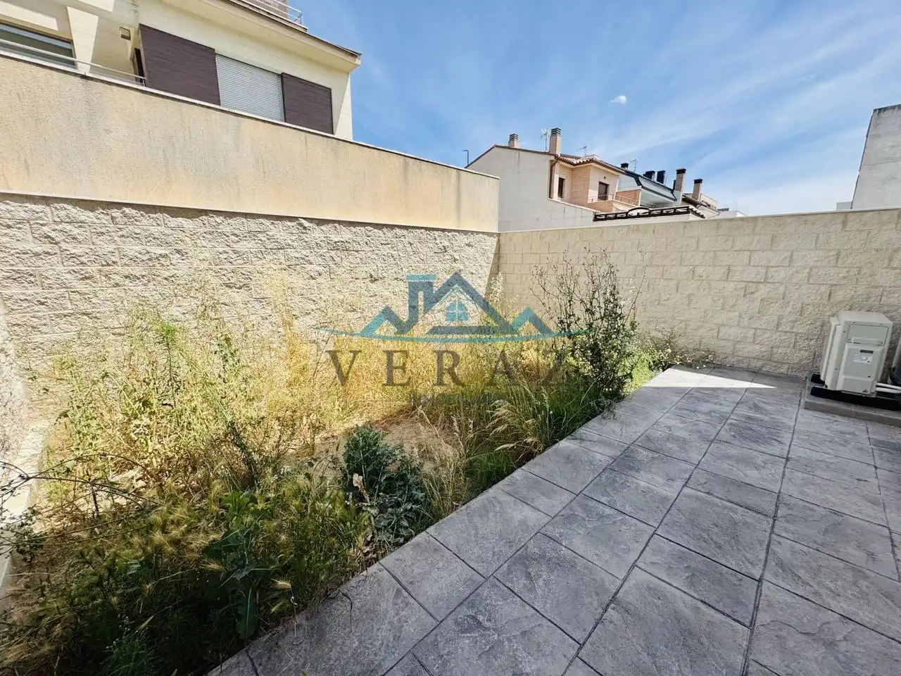 Vista exterior de Casa o xalet en venda en Talavera de la Reina amb Calefacció i Jardí privat