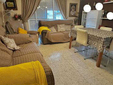 Wohnung mit Balkon zum Verkauf in Macarena