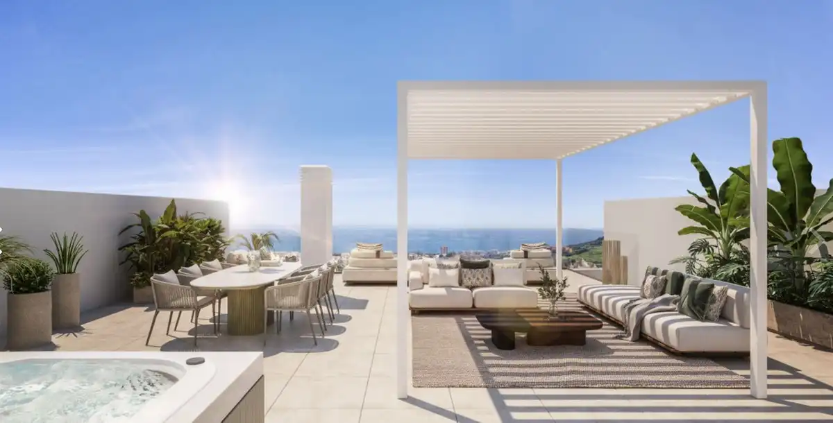 Apartament amb piscina en venda a San Luis de Sabinillas