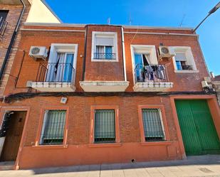 Vista exterior de Casa o xalet en venda en Fuenlabrada