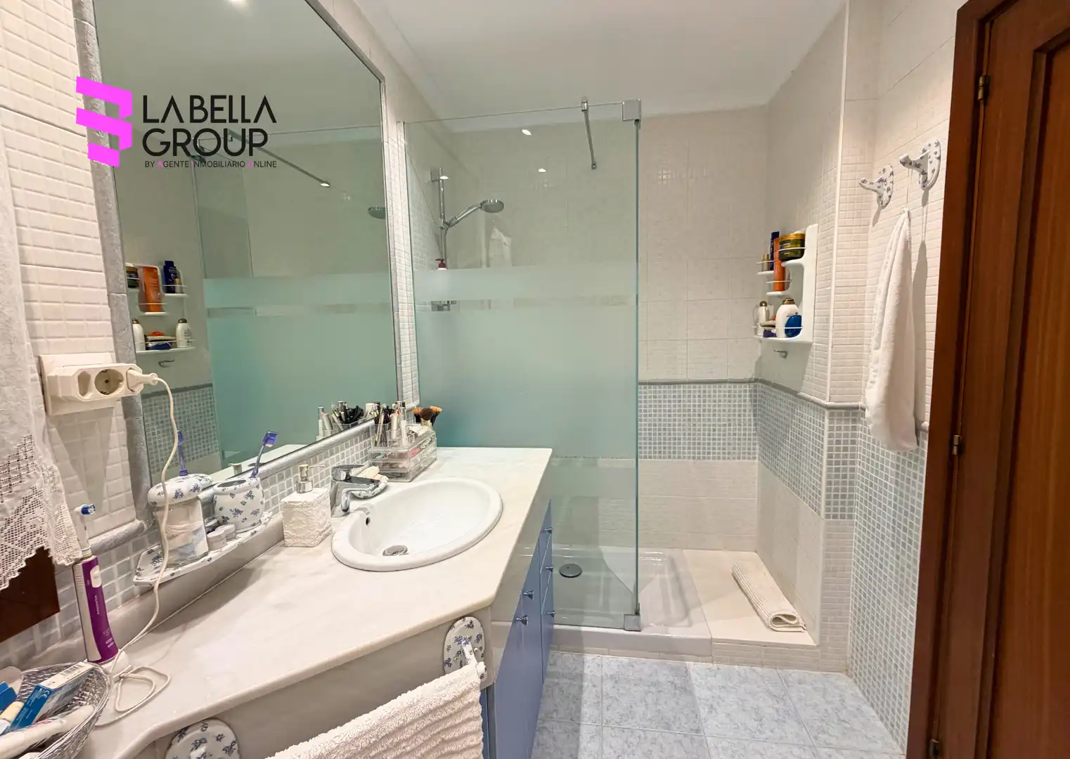 Piso con terraza en venta en Calle Floranes, imagen 18