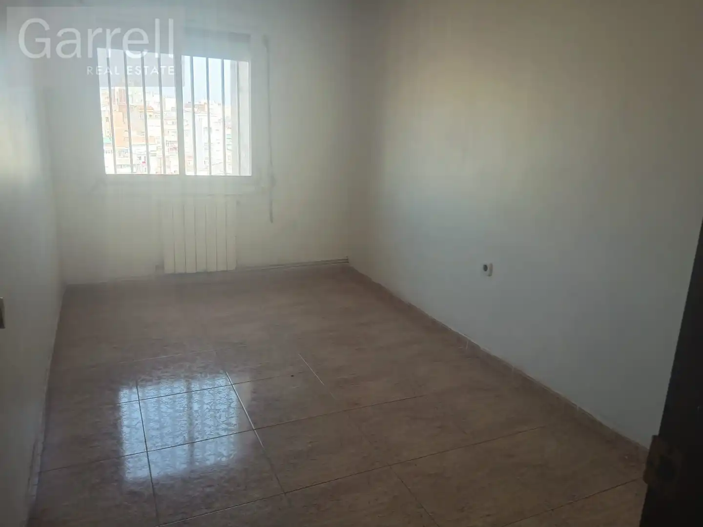 Piso en venta en CL RICARD STRAUSS  Es: Pl: Pt:
 BADALONA (BARCELONA), imagen 3