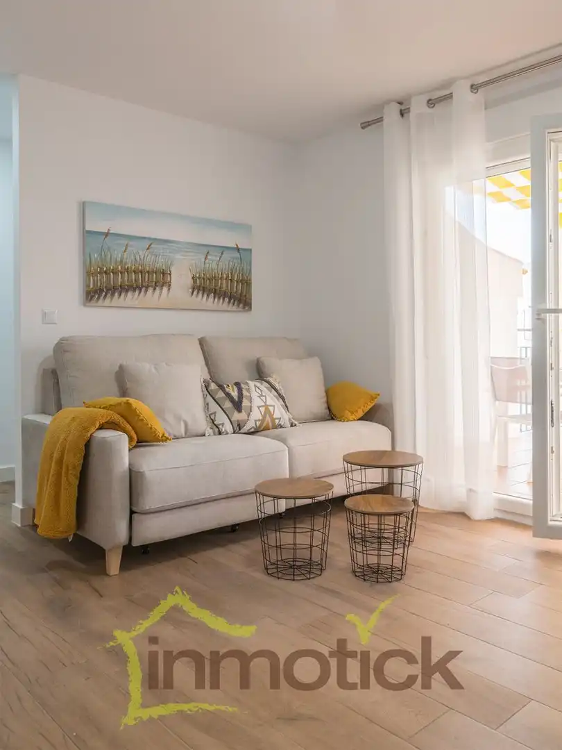 Sala de estar de Ático de alquiler en Punta Umbría con Aire acondicionado, Terraza y Amueblado