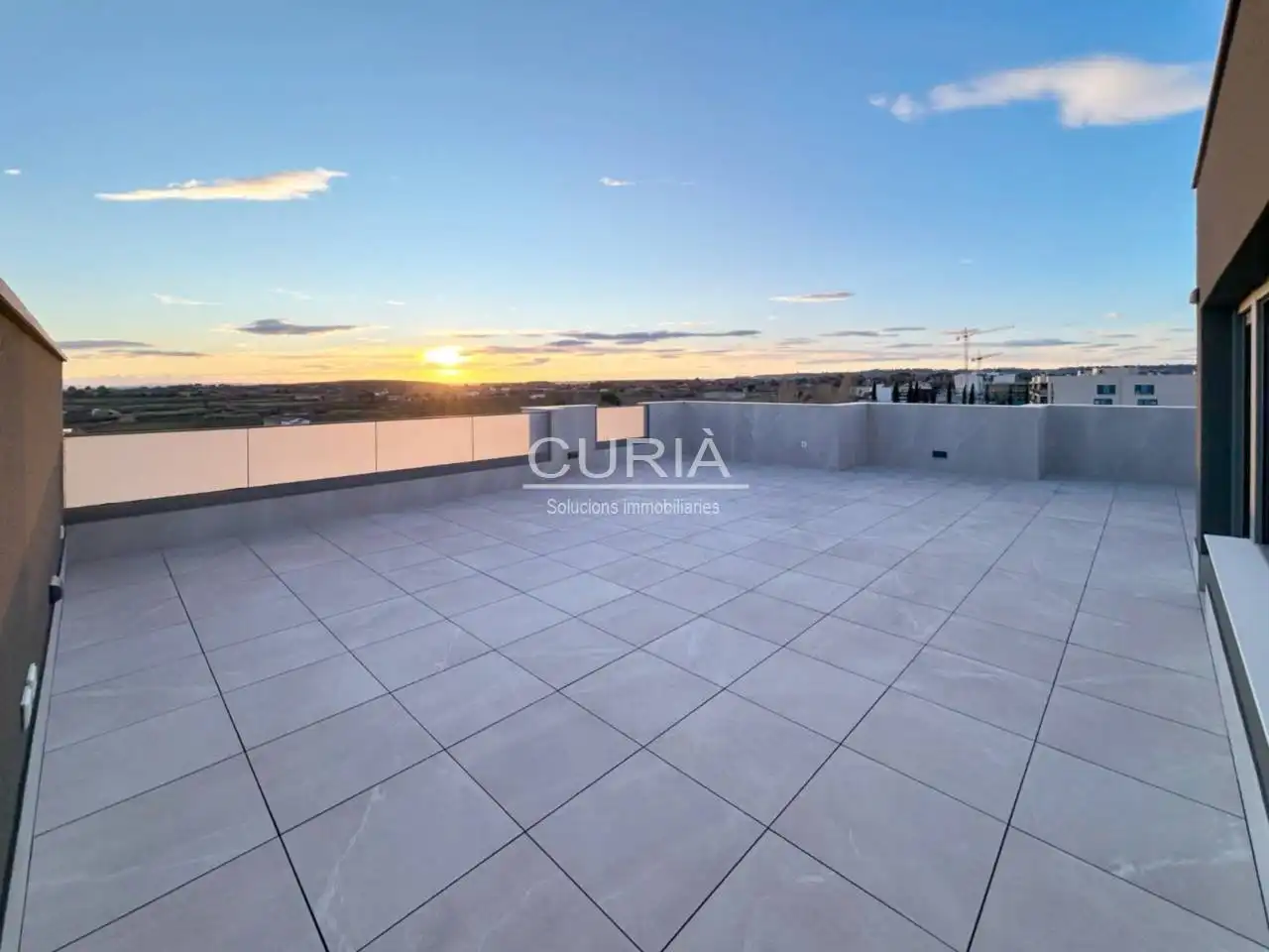 Attic for sale in Ciutat Jardí
