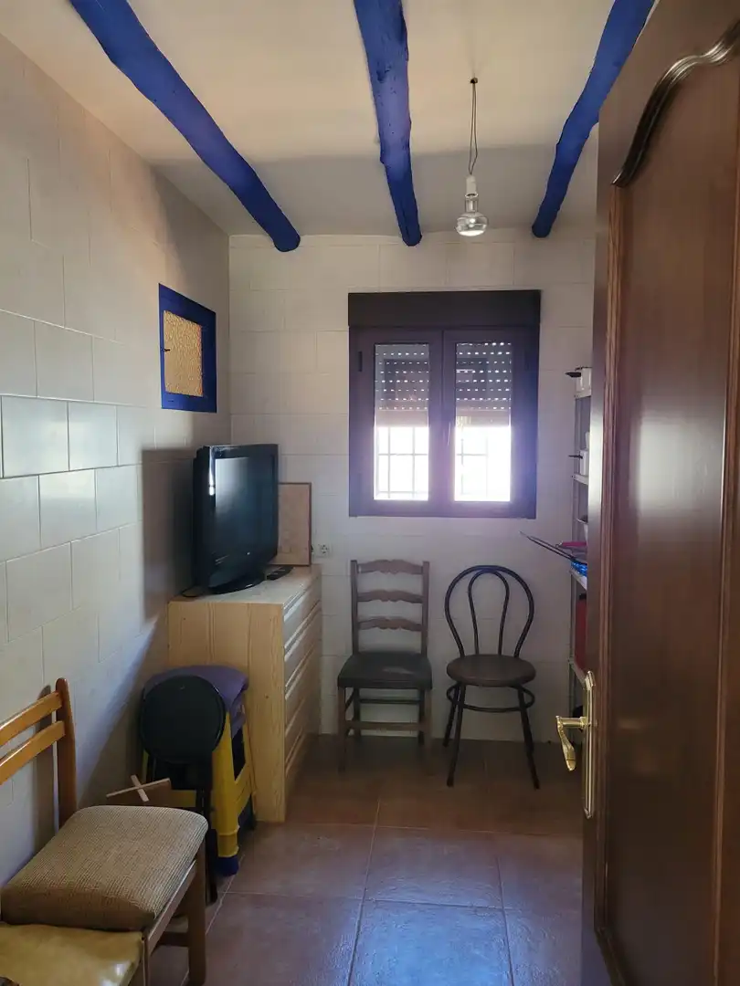 Dormitori de Casa o xalet en venda en El Bonillo amb Aire condicionat, Calefacció i Moblat