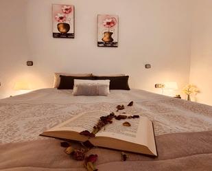 Bedroom of Flat for sale in  Madrid Capital  with Heating, Storage room and Alarm
