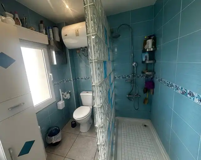 Bathroom of Flat for sale in Gijón   with Heating, Private garden and Furnished