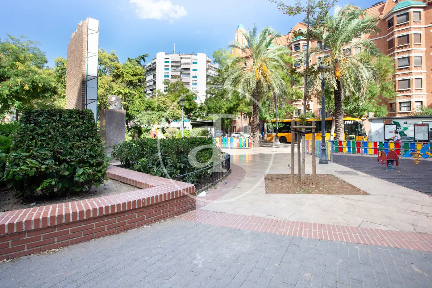Außenansicht von Wohnung zum Verkauf in Valencia mit Klimaanlage, Heizung und Terrasse