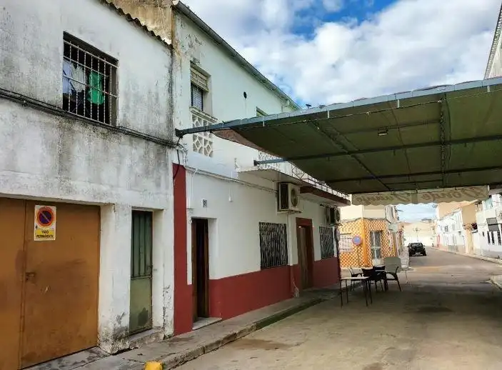 Vista exterior de Piso en venta en Madrigalejo