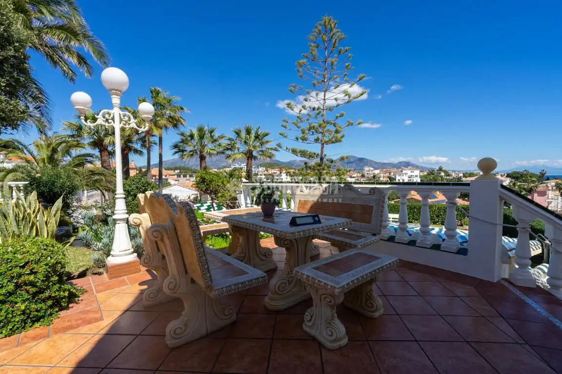 Casa amb piscina en venda a El Faro de Calaburra - Chaparral, imagen 13