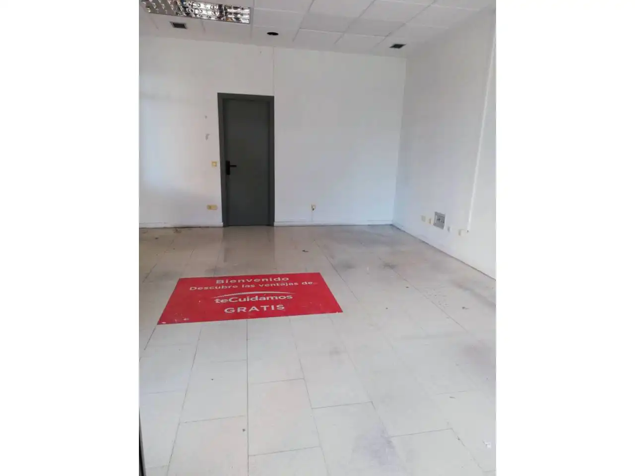 Local comercial en venta en Glorieta Luis Braille, imagen 3
