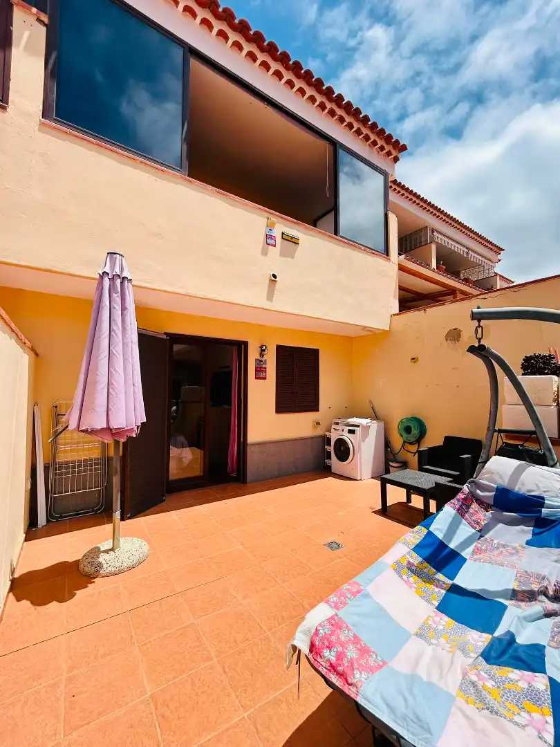 Terraza de Casa adosada en venta en Adeje con Calefacción, Jardín privado y Parquet