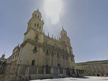 Pis amb balcó en venda a Ctra. Circunvalación - La Magdalena