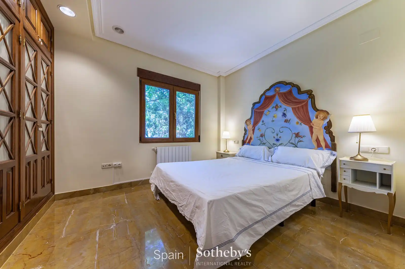 Dormitori de Casa o xalet en venda en Elche / Elx amb Aire condicionat, Calefacció i Jardí privat