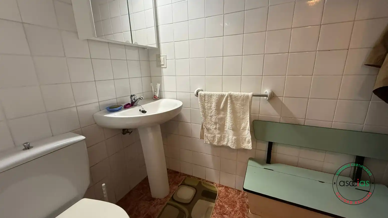 Bathroom of Flat for sale in Aller  with Heating, Parquet flooring and Storage room