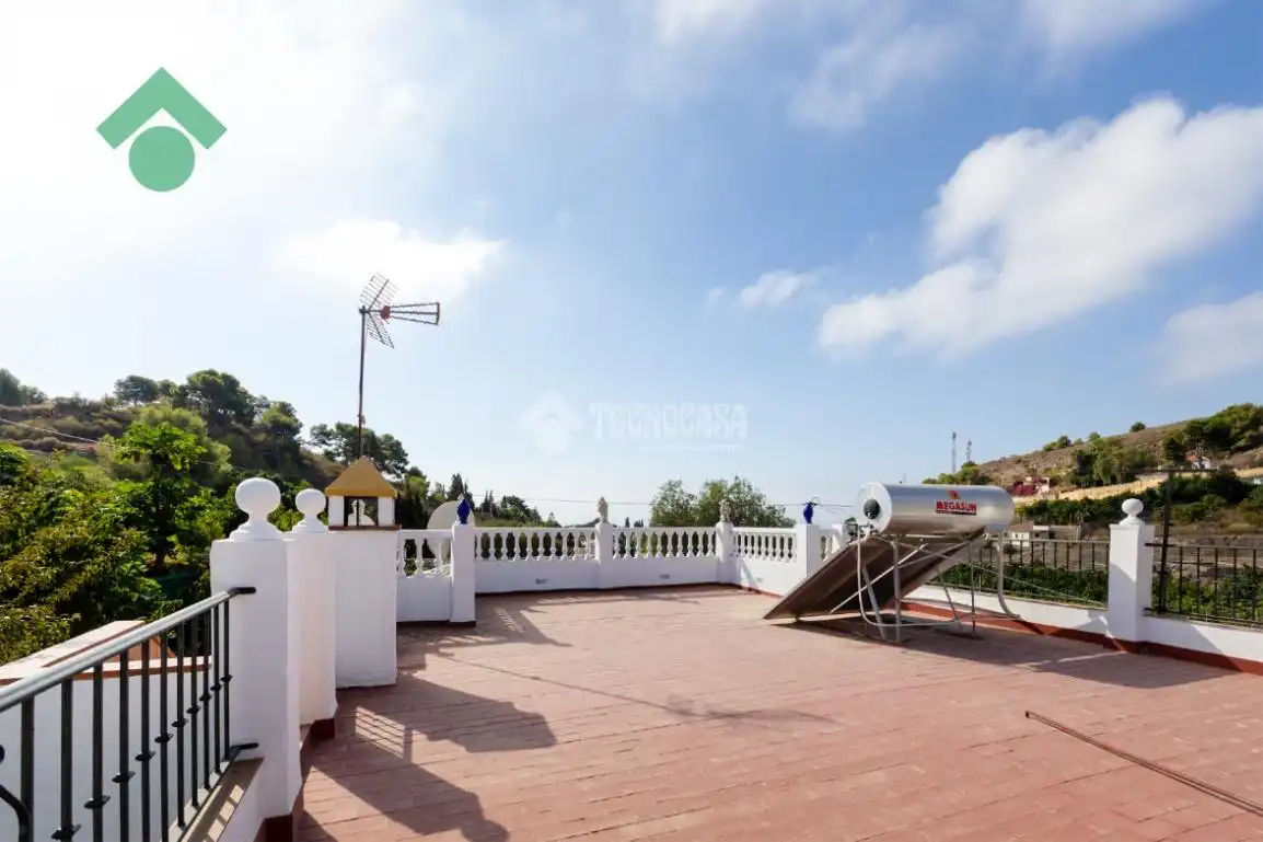Casa rústica con piscina en venta en Avda Pescia - Ctra de Frigiliana, imagen 24
