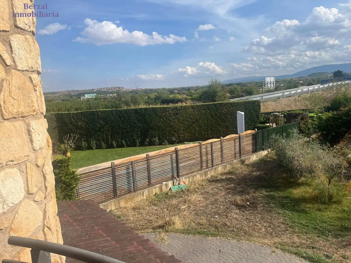 Detached house with garden for sale in Calle de Valle del Oja, imagen 92