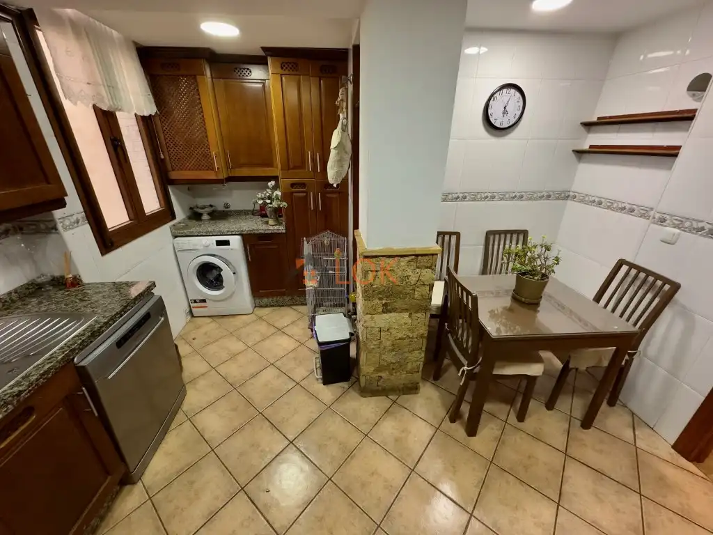 Cocina de Piso en venta en Málaga con Aire acondicionado, Jardín privado y Terraza