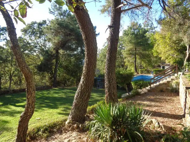 Jardín de Casa o chalet en venta en Navamorcuende con Aire acondicionado, Jardín privado y Trastero