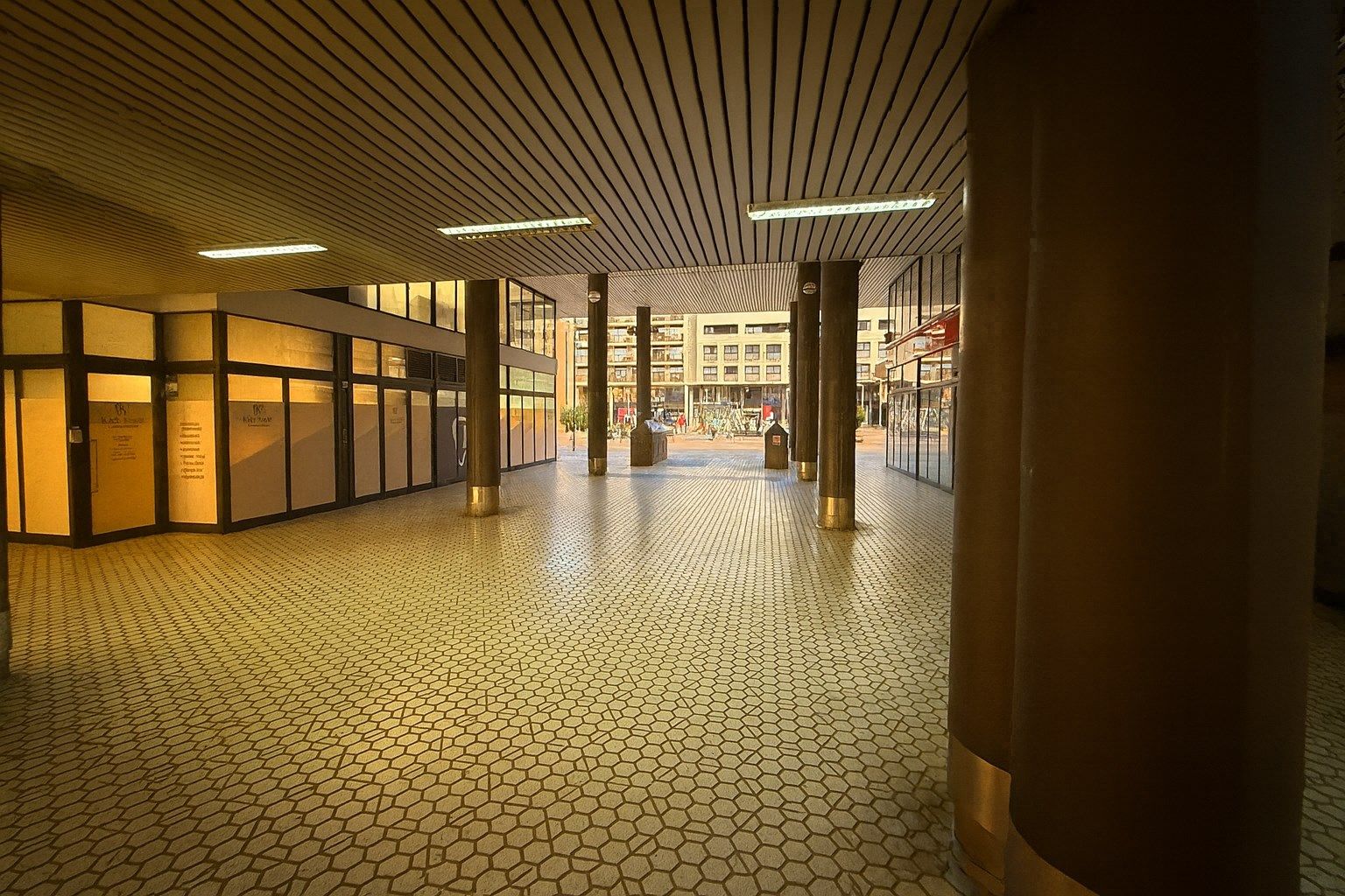 Local de lloguer en Girona Capital amb Aire condicionat