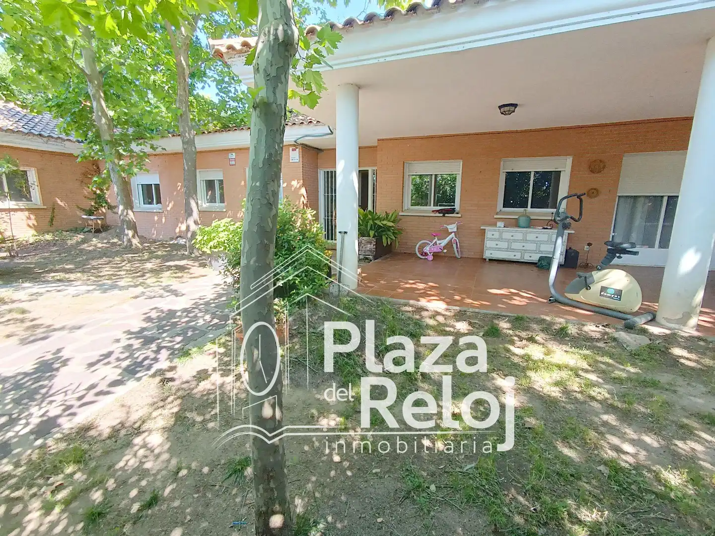 Casa o chalet en venta en Cazalegas con Calefacción, Jardín privado y Piscina