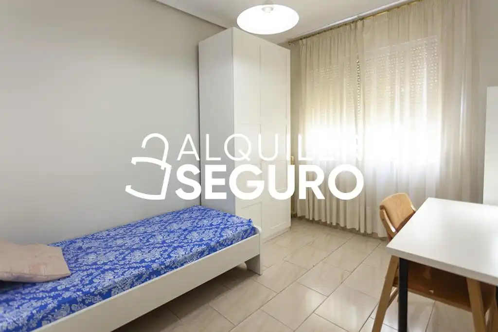 Appartamento con ascensore in affitto a de Guzmán el Bueno, imagen 23