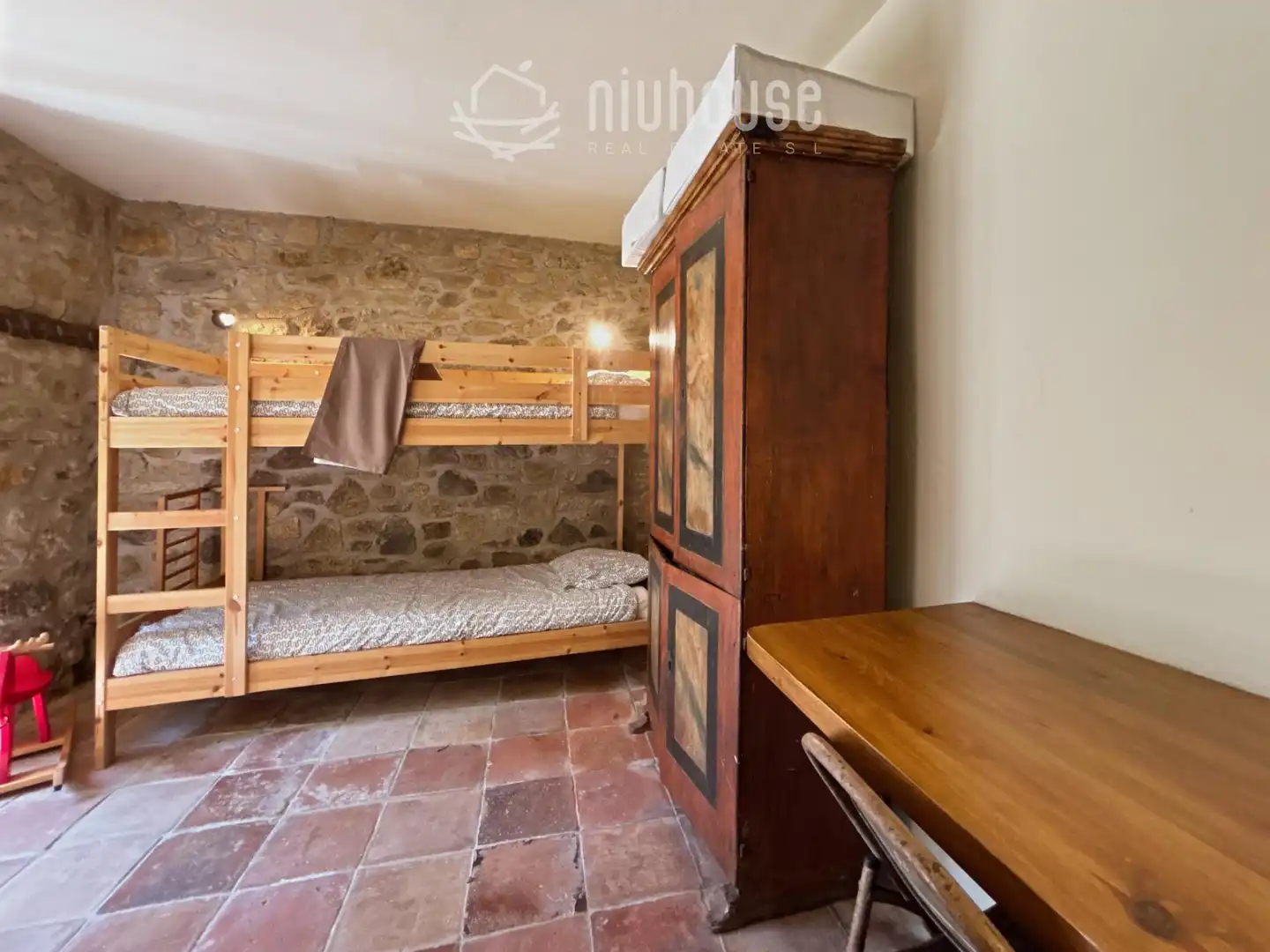 Habitación de Casa adosada en venta en Dorres