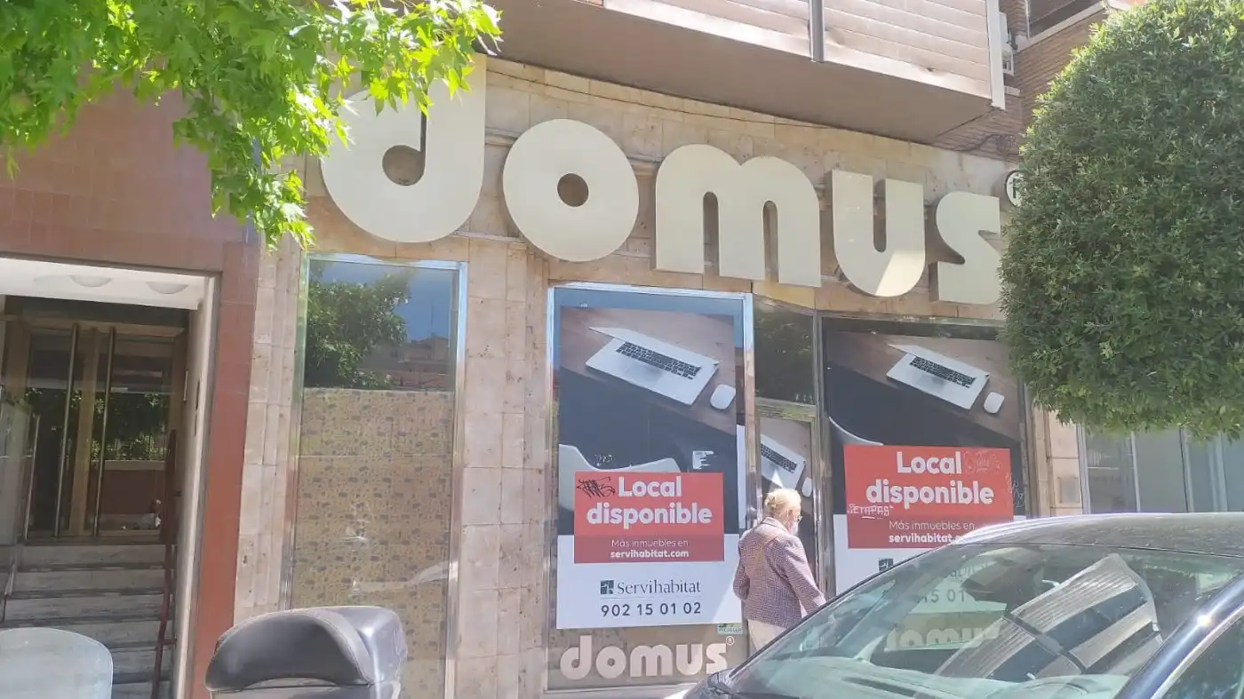 Local comercial de lloguer a Centro