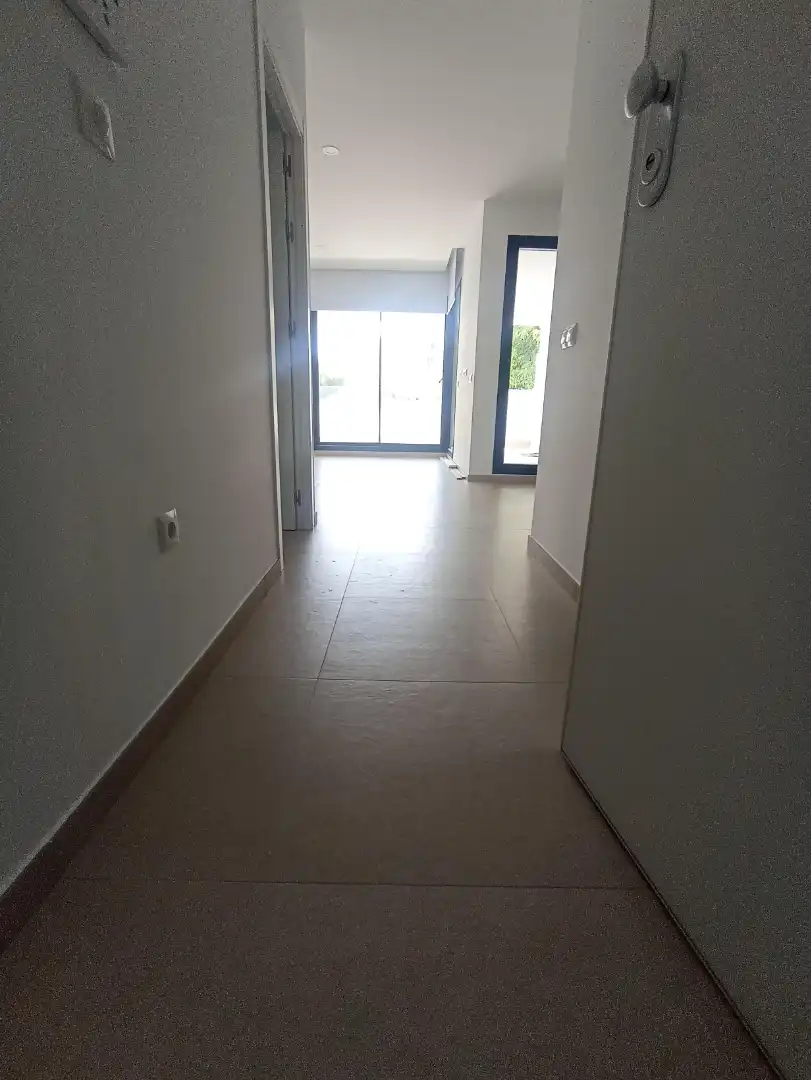 Flat for rent in Sevilla  with Air Conditioner, Terrace and Storage room