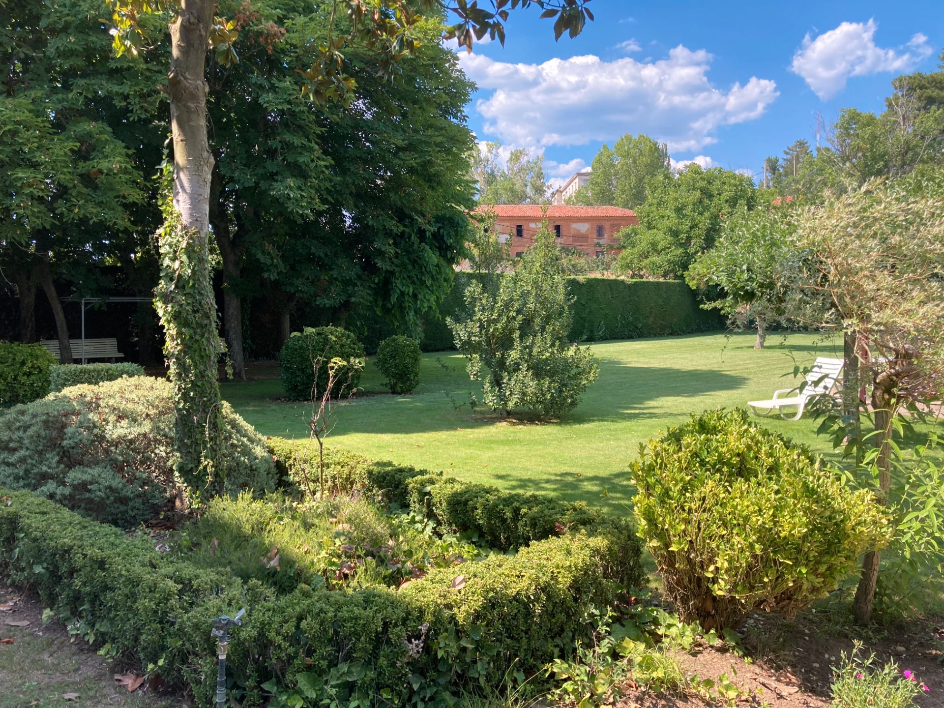Garden of House or chalet for sale in León Capital   with Heating, Private garden and Oven