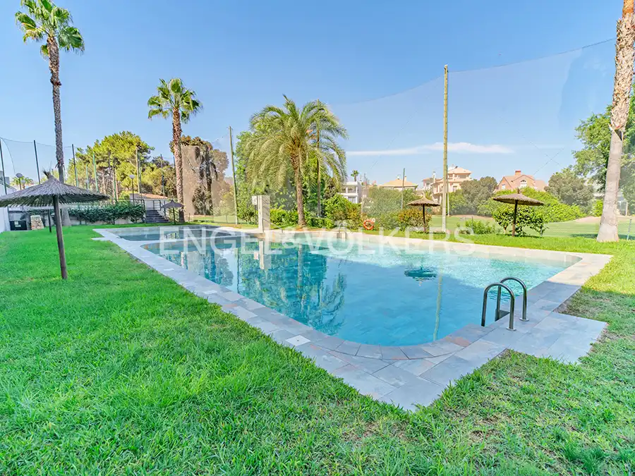 Piscina de Apartament de lloguer en Alicante / Alacant amb Aire condicionat, Moblat i Piscina comunitària
