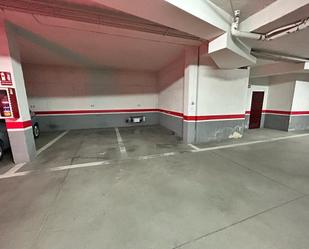 Parkplatz von Garage miete in Valmojado