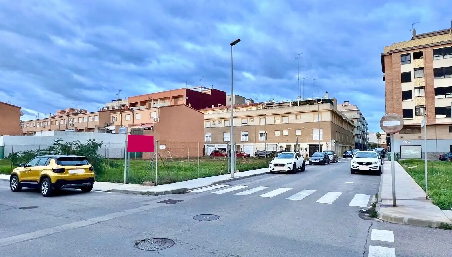 Wohnbaugrundstück zum Verkauf in Carrer d'Enric Valor, imagen 2